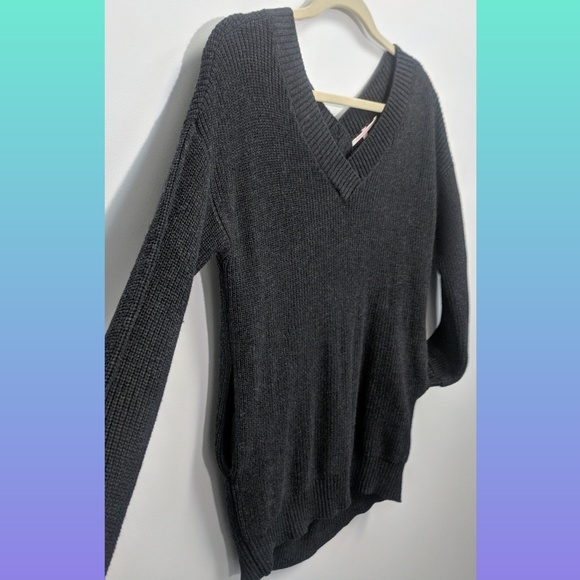Victoria Secret Knit Sweater Size XS - Picture 3 of 6